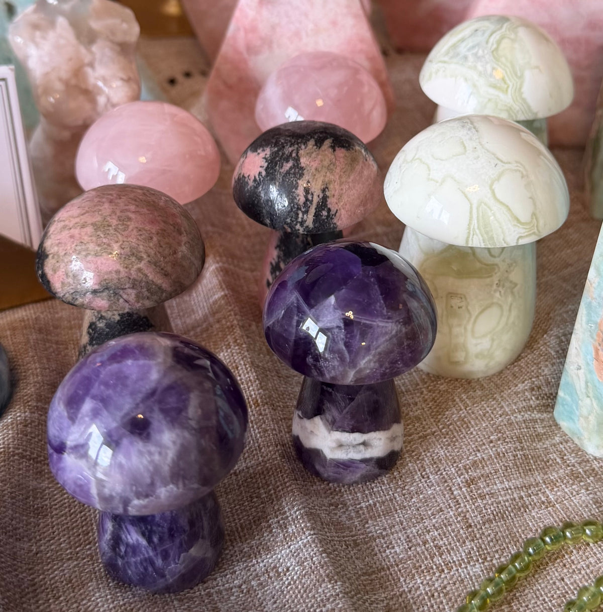 Crystal Mushroom Carving | Medium to Large