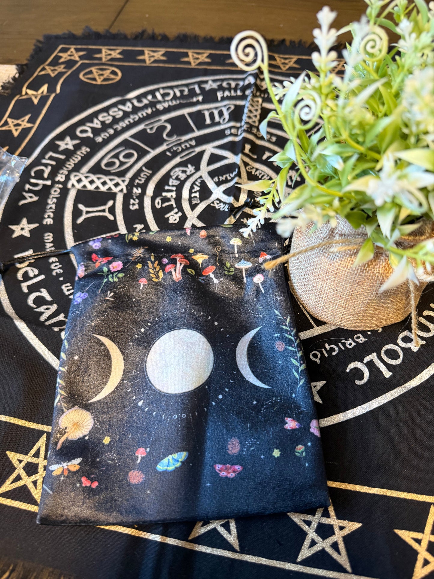 Tarot Pouches