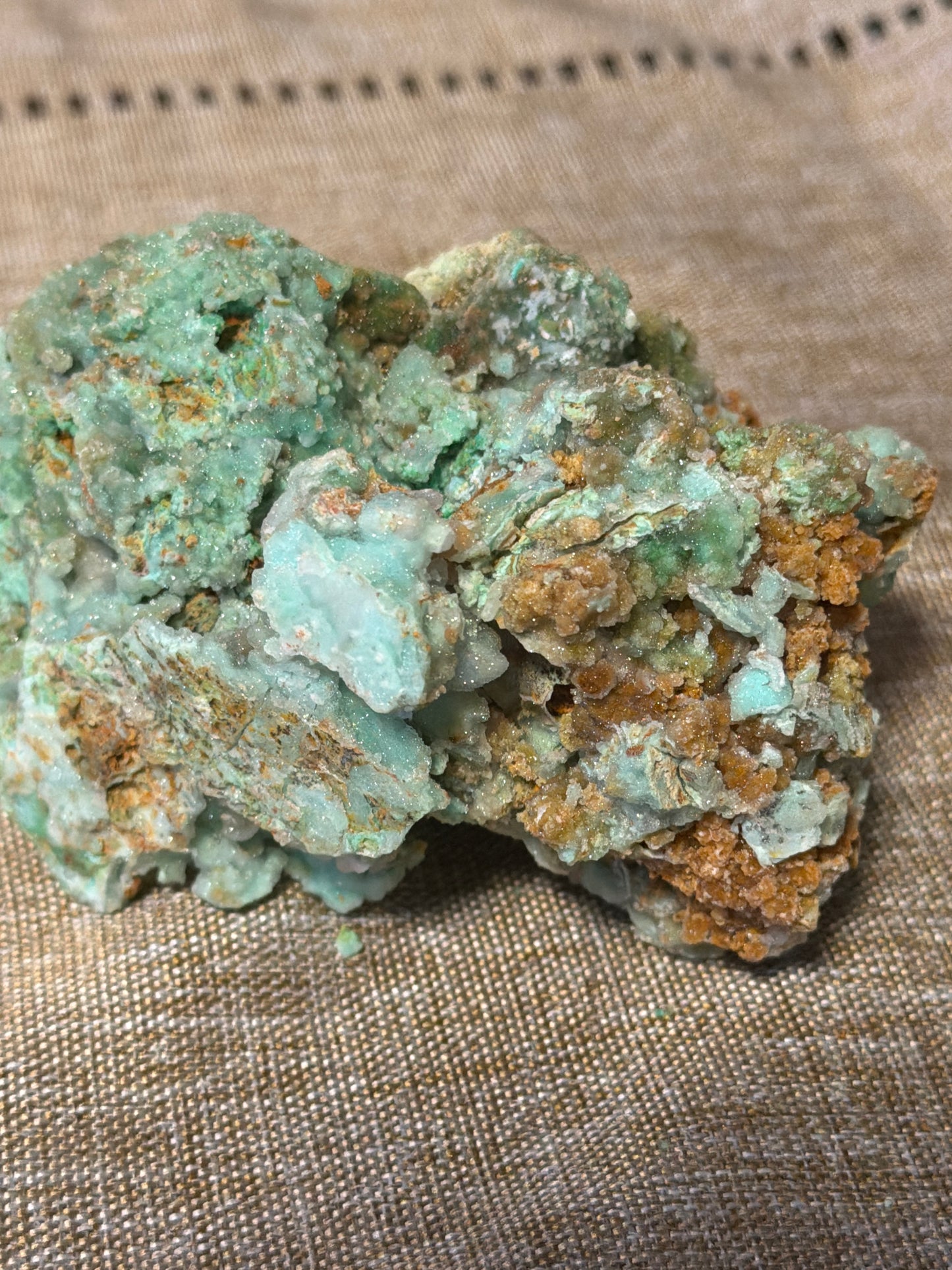 Smithsonite Raw Clusters