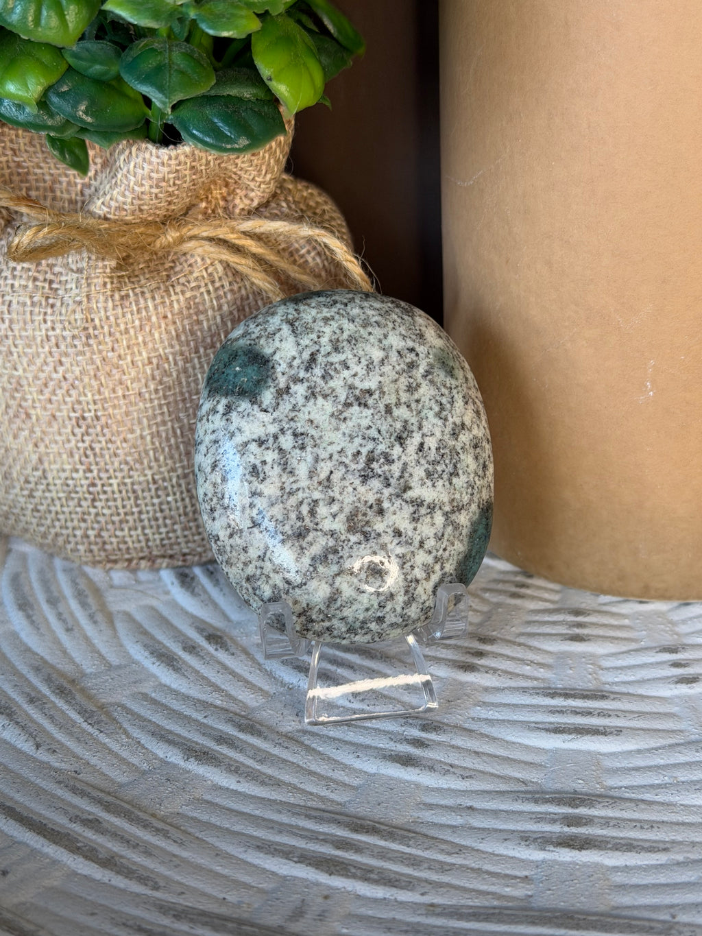 K2 Palm Stone