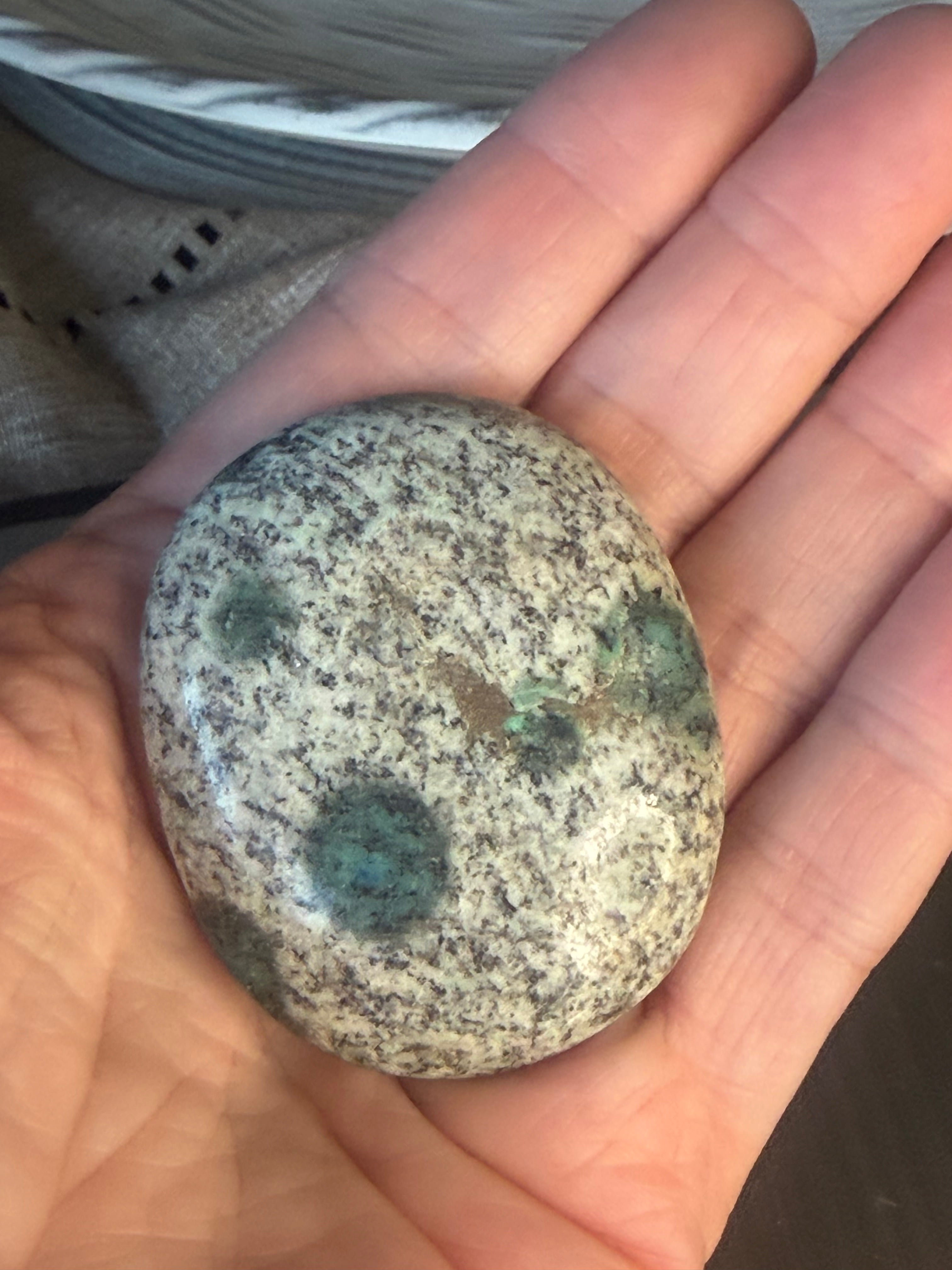 K2 Palm Stone